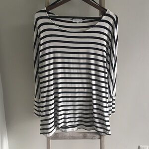 ⭐️40% Off⭐️ Calvin Klein Striped Dolman Sleeve